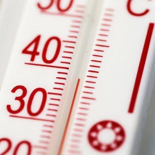 10.07.2024   Как пережить жару — рекомендации для пожилых людей